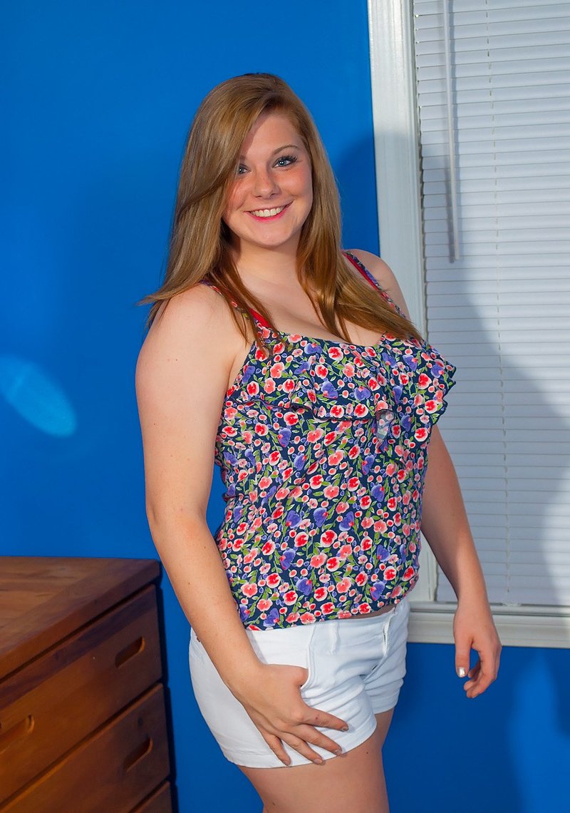 Женя, 39 лет, 2 размер груди